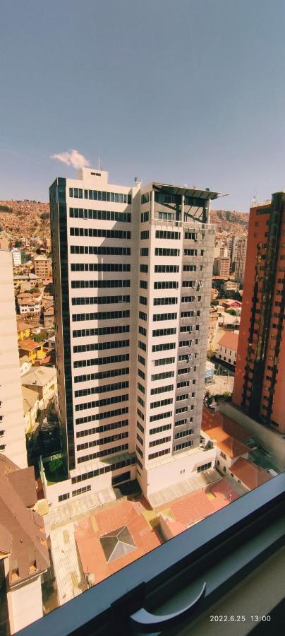 Moderno Y Comodo Apartamento Con La Mejor Ubicacion En Sopocachi Lägenhet La Paz Exteriör bild